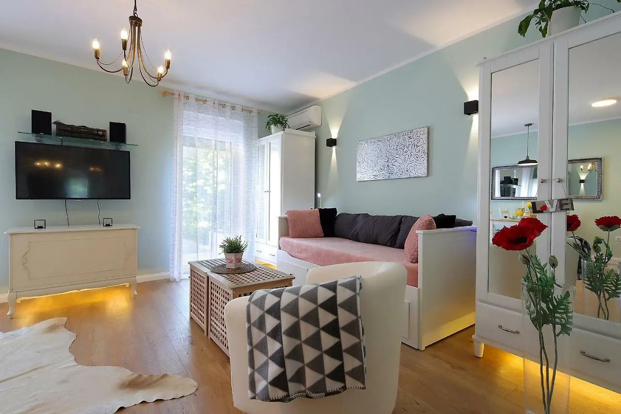 Studio Apartment Ada 2 0*, Rijeka Croatia